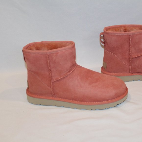 NIB UGG WOMEN'S MINI SUEDE SHEARLING LINED ANKLE BOOTS BOOTIES CORAL PINK - Picture 2 of 8
